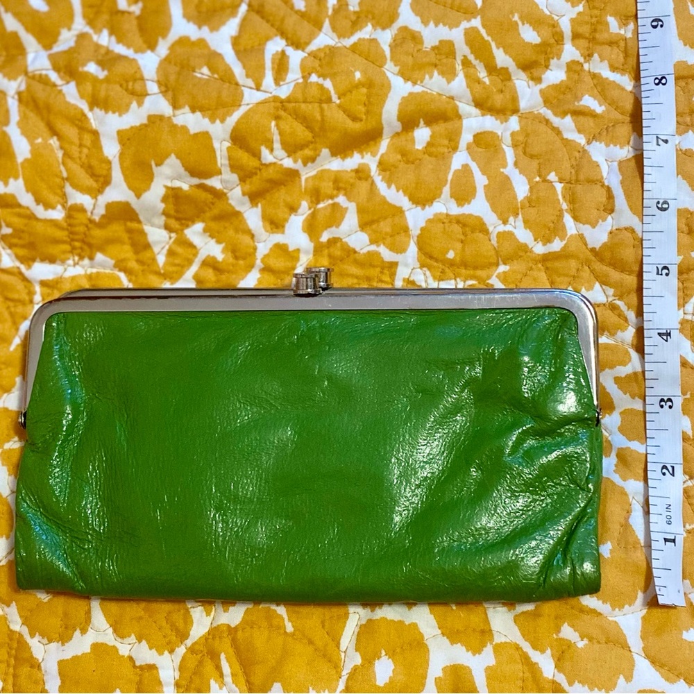 Hobo International Lauren clutch wallet